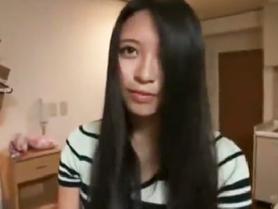 ナンパした素人娘の自宅にお邪魔して彼氏に電話させながらNTRハメｗｗｗ